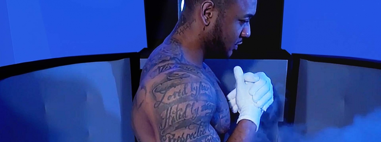 Man in CRYO XC™ cryosauna
